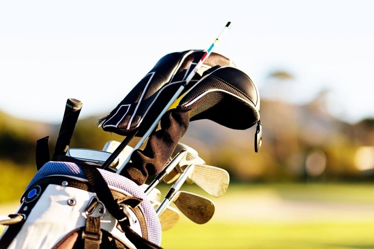How To Pack Your Golf Clubs The Right Way? Flawless Golf