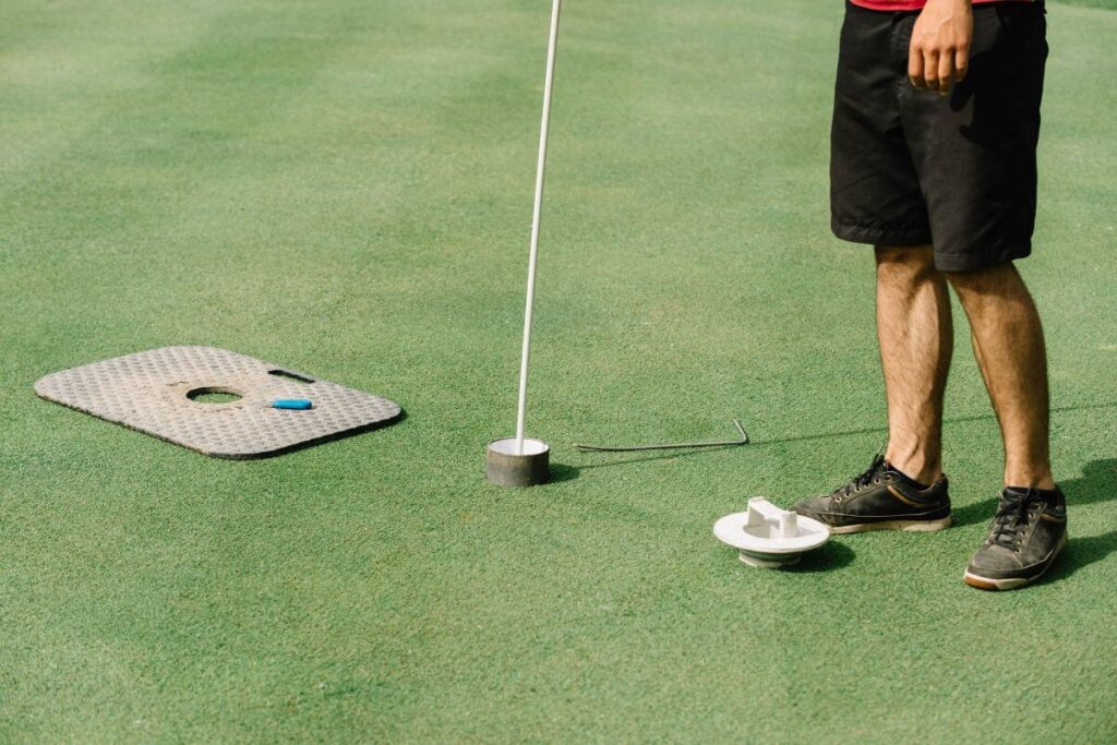 How To Cut Holes On A Golf Course And Change Cups