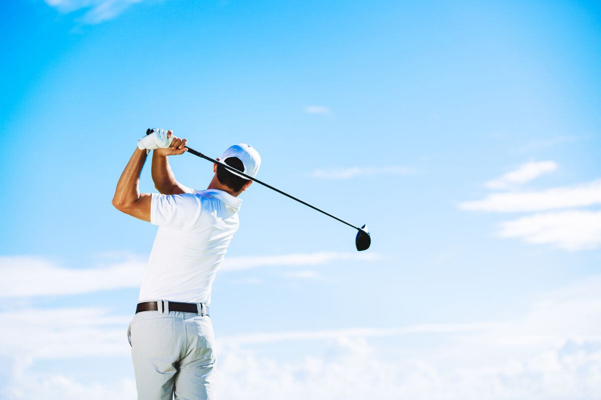 how-far-do-pro-golfers-hit-their-driver-flawless-golf